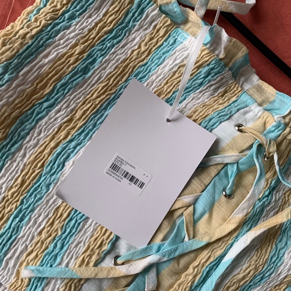 Multicolored crop top - Picture 3 of 3